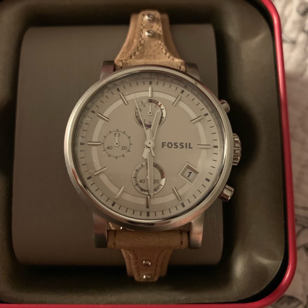 Fossil watch